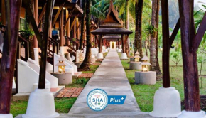 Гостиница C&N Kho Khao Beach Resort - SHA Plus  Такуапа